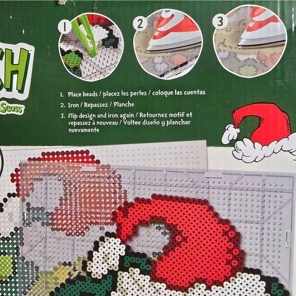 Gigant Perler Grinch & Wreath Fused Bead 4000 pc Kit, New - Picture 6 of 10